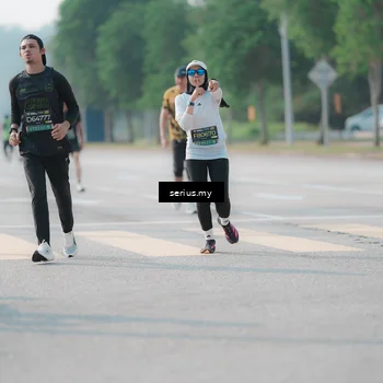 Runner Photo 6422034