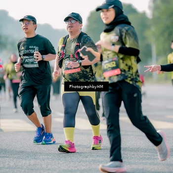 Runner Photo 6422044