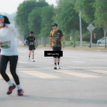 Runner Photo 6422049
