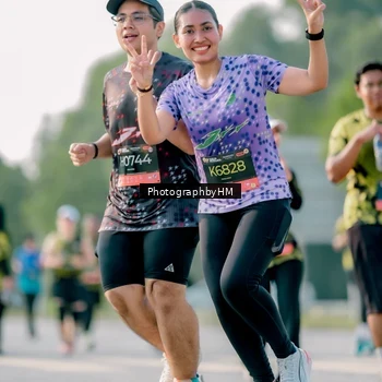 Runner Photo 6422052