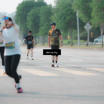 Runner Photo 6422056