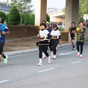 Runner Photo 6422082