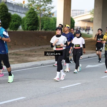 Runner Photo 6422085