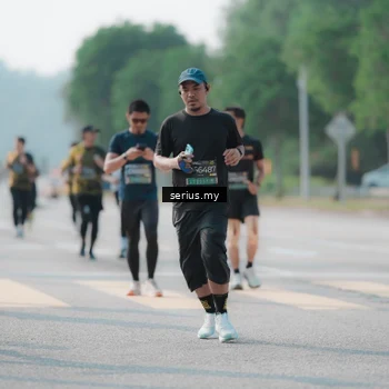 Runner Photo 6422091