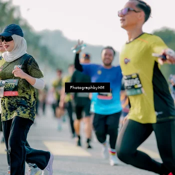 Runner Photo 6422107