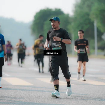 Runner Photo 6422108
