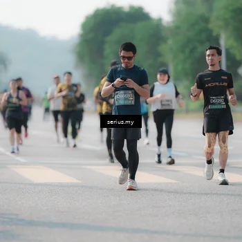 Runner Photo 6422124