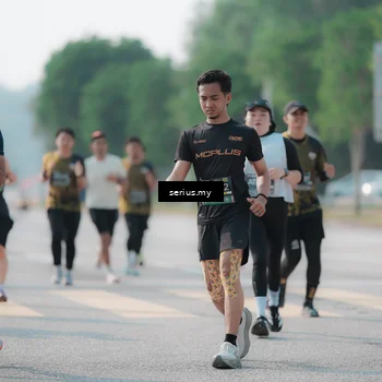 Runner Photo 6422136