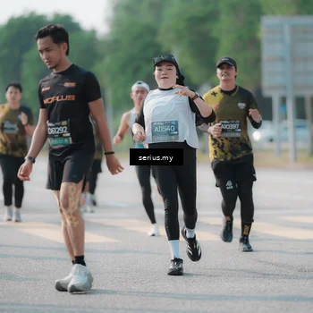 Runner Photo 6422143