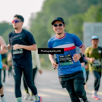 Runner Photo 6422150