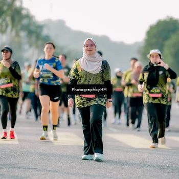 Runner Photo 6422212