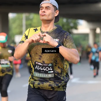 Runner Photo 6422248
