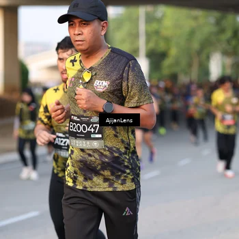 Runner Photo 6422256