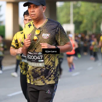 Runner Photo 6422269