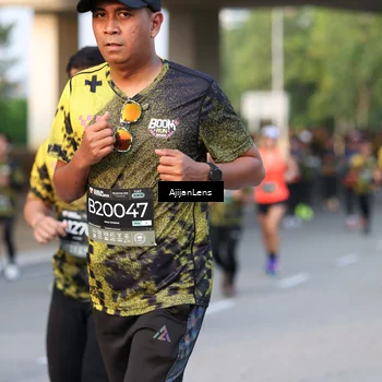 Runner Photo 6422291