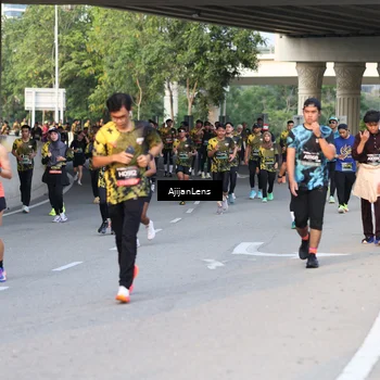 Runner Photo 6422312