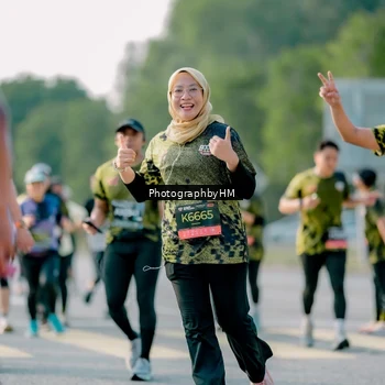 Runner Photo 6422333