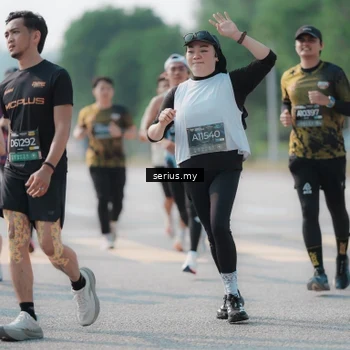 Runner Photo 6422346
