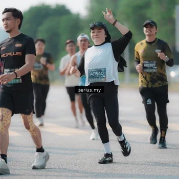 Runner Photo 6422351
