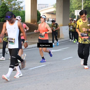 Runner Photo 6422363