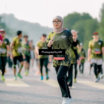 Runner Photo 6422373