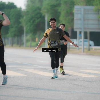 Runner Photo 6422403