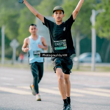 Runner Photo 6422408