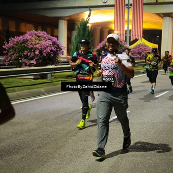 Runner Photo 6422421