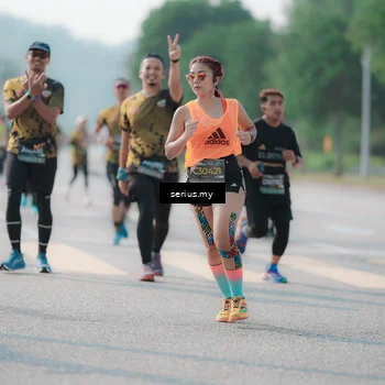 Runner Photo 6422426