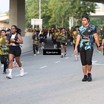 Runner Photo 6422433