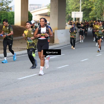 Runner Photo 6422471