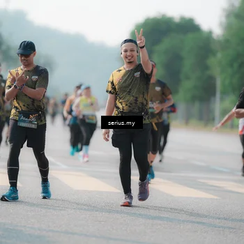 Runner Photo 6422483