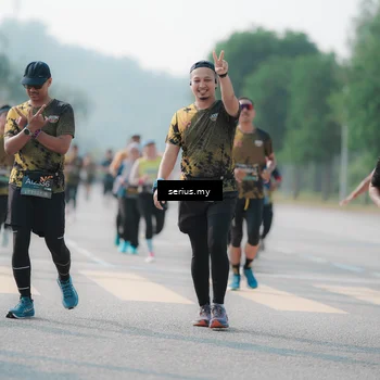Runner Photo 6422488