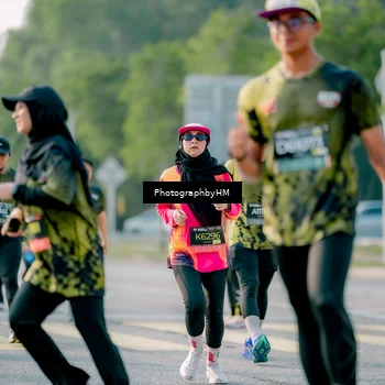 Runner Photo 6422496