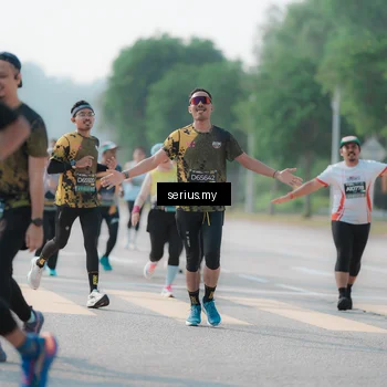Runner Photo 6422499