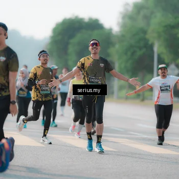 Runner Photo 6422500