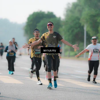 Runner Photo 6422503