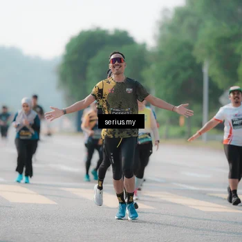 Runner Photo 6422518