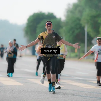 Runner Photo 6422524