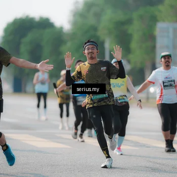 Runner Photo 6422537