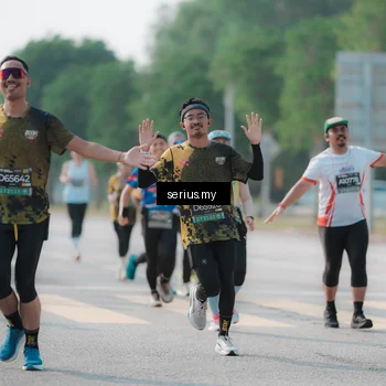 Runner Photo 6422539