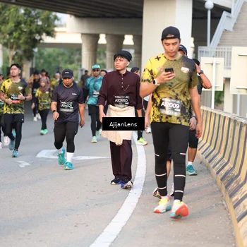 Runner Photo 6422556