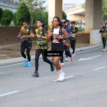 Runner Photo 6422575
