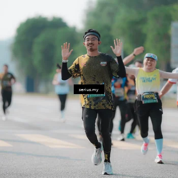 Runner Photo 6422608