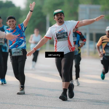 Runner Photo 6422618