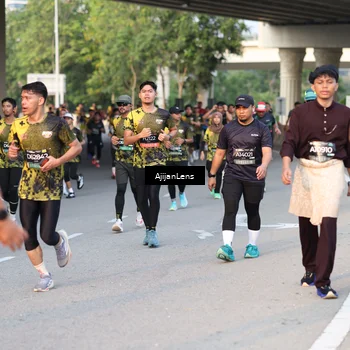 Runner Photo 6422655
