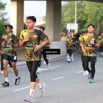 Runner Photo 6422662