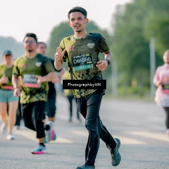 Runner Photo 6422673