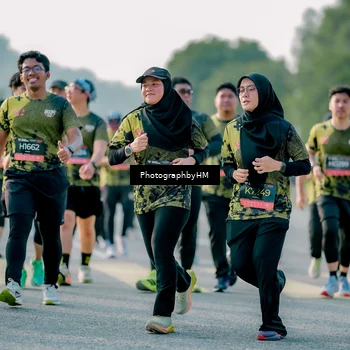 Runner Photo 6422684