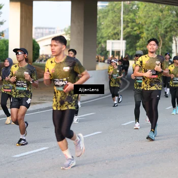 Runner Photo 6422705